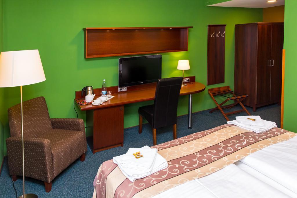 Hotel Rieger Garni Jicin Exterior photo